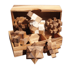 6 in a Box – Knobelspiele in Holzbox